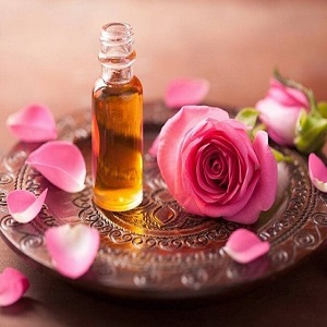  Rose essential oil
